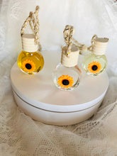 Cargar imagen en el visor de la galería, Sun Flower Air Diffuser