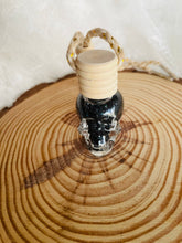 Load image into Gallery viewer, Skull air aroma refresher