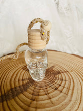 Load image into Gallery viewer, Skull shape diffuser hanger