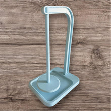 Load image into Gallery viewer, Magnetic Yarn Holder, Portable Yarn Spinner, Spindle Tool, Knitting Holder, Sewing Accessory, Porta Spinning Yarn Holder, Yarn Ball Holder