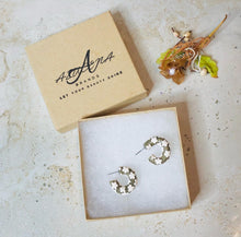 Load image into Gallery viewer, Polymer clay stars hoops for women on google