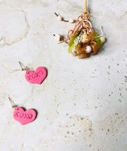 Load image into Gallery viewer, Shay | Blush Curvy Lovely Hearts