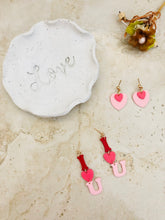 Load image into Gallery viewer, Arianna | Love is in the Air Gift Box