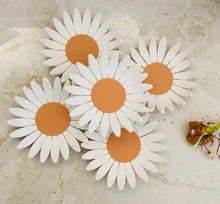 Load image into Gallery viewer, Unique handmade with love made of clay what daisy trays