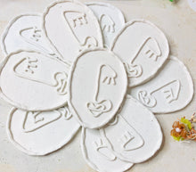 Load image into Gallery viewer, Women figure jewelry holders