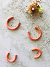 Load image into Gallery viewer, small and large hoop earrings AZUCENA