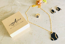 Load image into Gallery viewer, Polymer Clay Earrings| Night Out | Simple| Minimalist| Boho | Elegant | Black + Gold