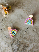 Load image into Gallery viewer, pastel rainbow light colors