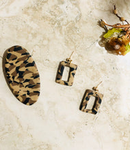 Load image into Gallery viewer, 2022 polymer clay cheetah pieces