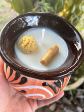 Load image into Gallery viewer, mexican mug candle cinnamon aroma
