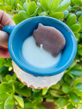 Load image into Gallery viewer, Pan dulce puerquito mold shape for gifts 
