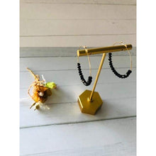 Cargar imagen en el visor de la galería, hoop earrings
