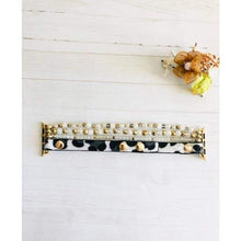 Cargar imagen en el visor de la galería, Leopard Beaded Apple Watch Bracelet - Natural - Bracelets
