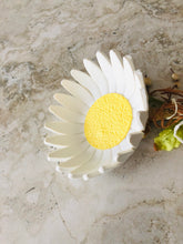 Load image into Gallery viewer, Handcrafted daisy shape trinket dish
